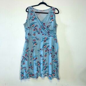 Women’s Plus Size Sleeveless Floral Blue Dress